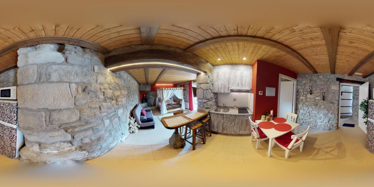 Casa Rural La Abadia-Apartamentos Graus Exterior foto